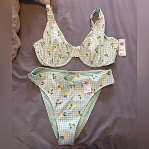 Hollister Curvy Bikini